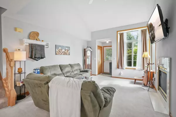 Cottage Grove, MN 55016,9998 Hamlet LN S