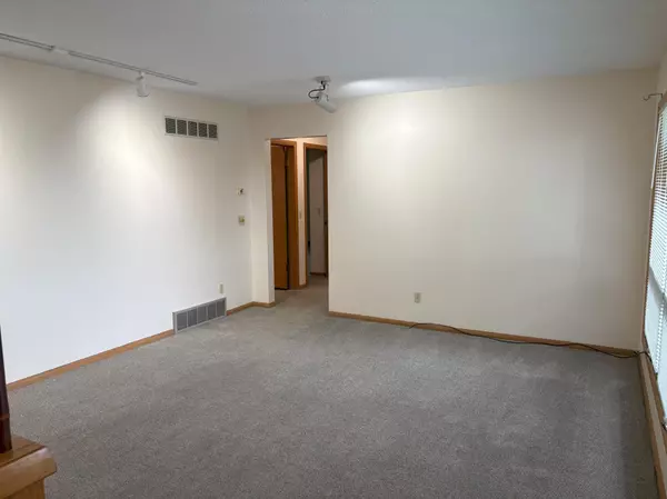 Rochester, MN 55901,2220 23rd ST NW