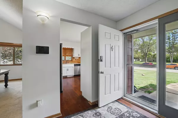 Carver, MN 55315,425 Diedrich DR