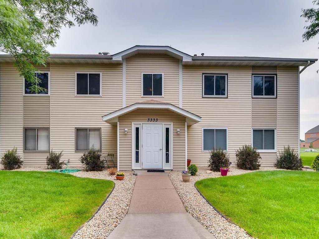 3333 Nevada AVE N #3302, Crystal, MN 55427