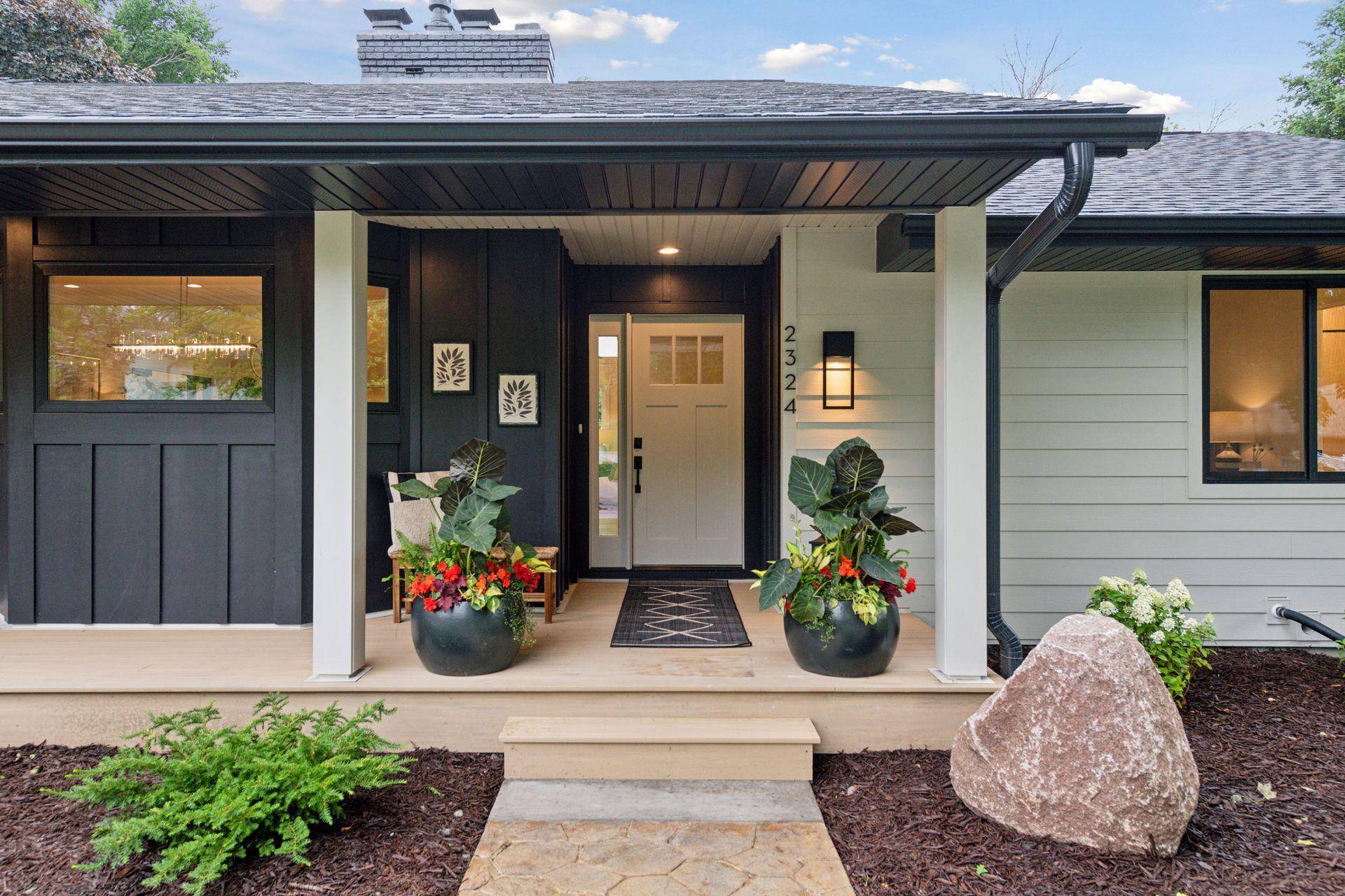 Minnetonka, MN 55305,2324 Rivendell LN