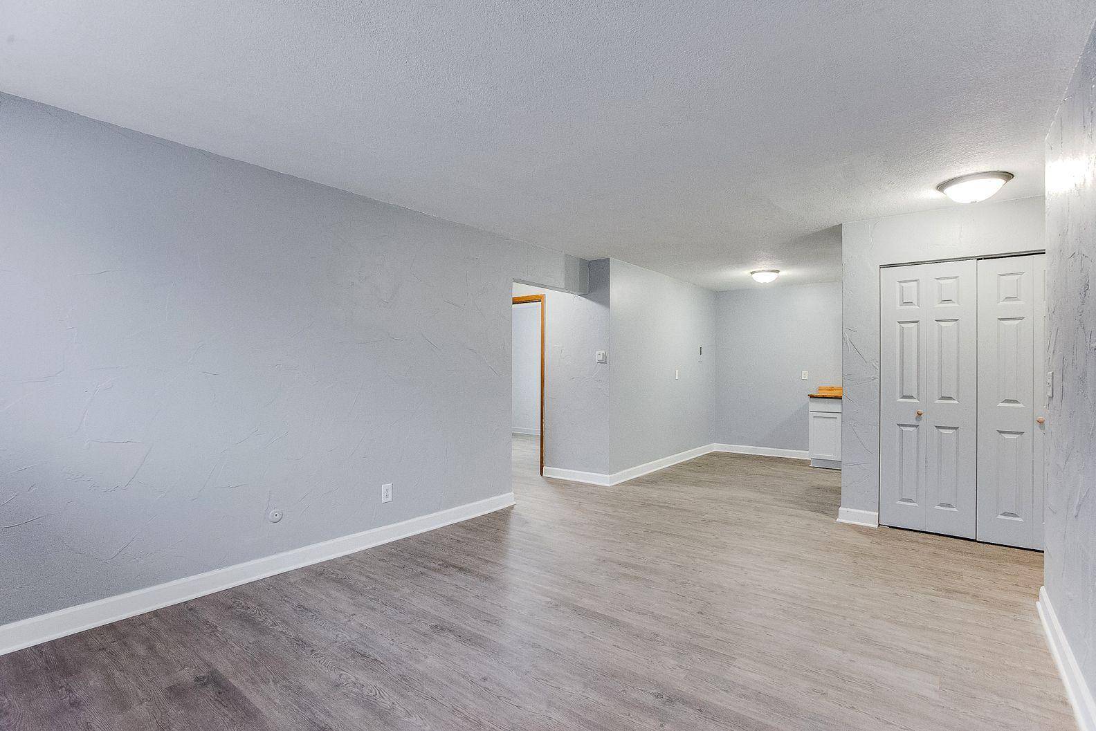 Saint Paul, MN 55104,748 Tatum ST