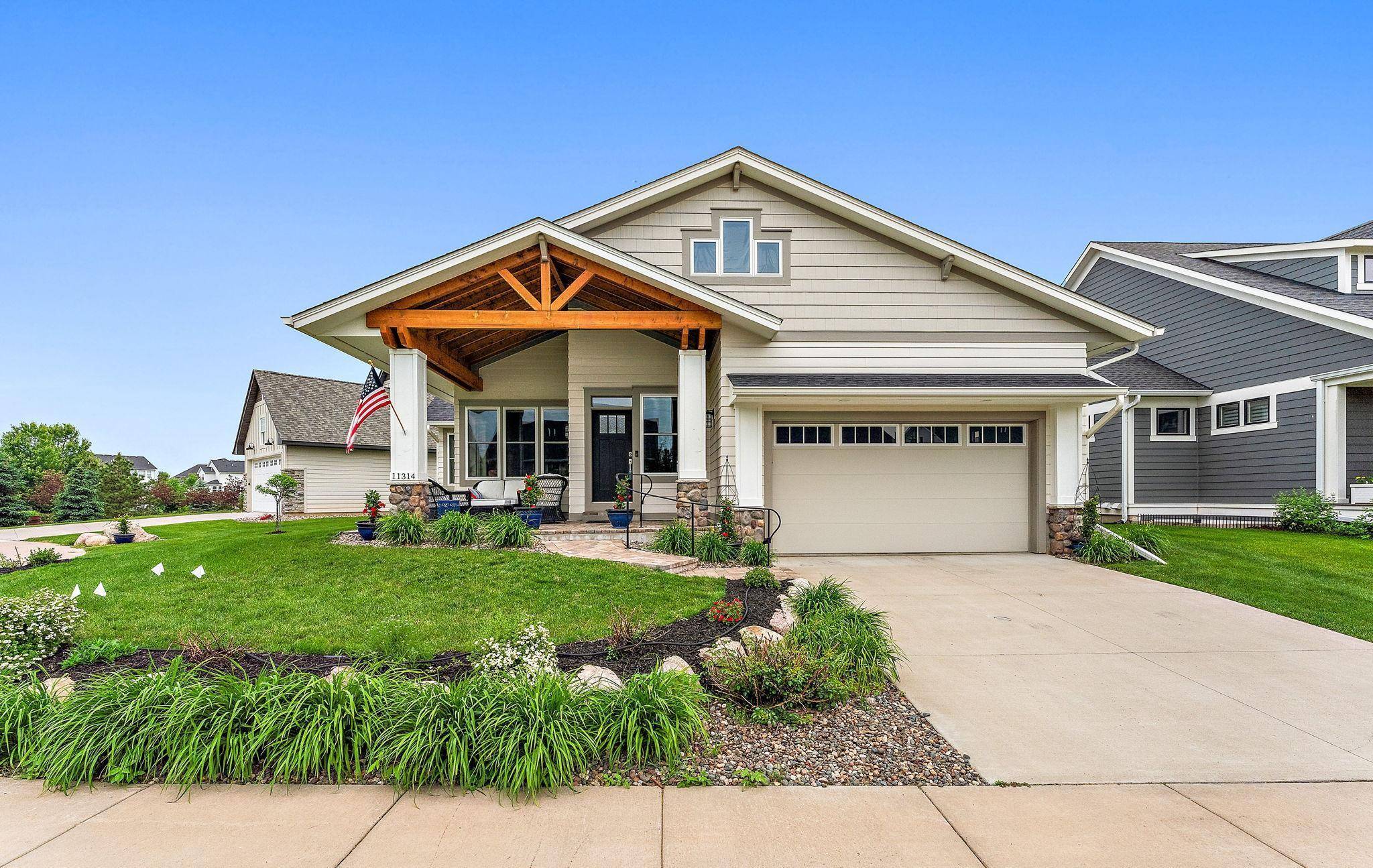 Lake Elmo, MN 55042,11314 Sunflower LN N