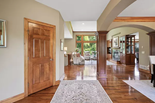 Inver Grove Heights, MN 55077,8867 Aviary PATH