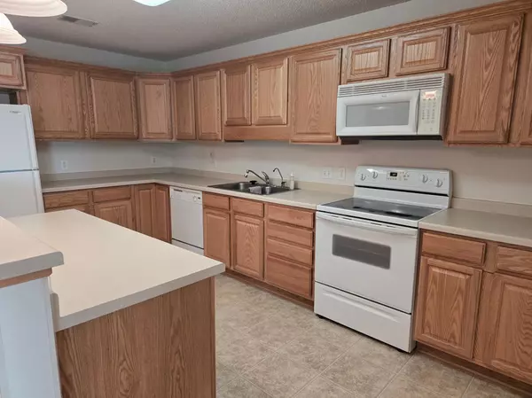 Andover, MN 55304,15631 Linnet ST NW #3-208
