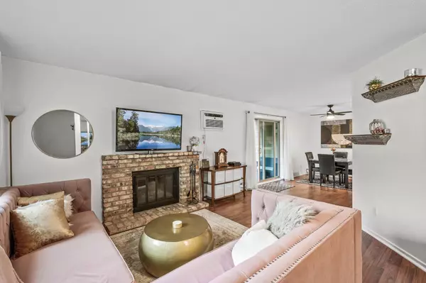 2220 Ridge DR #16, Saint Louis Park, MN 55416