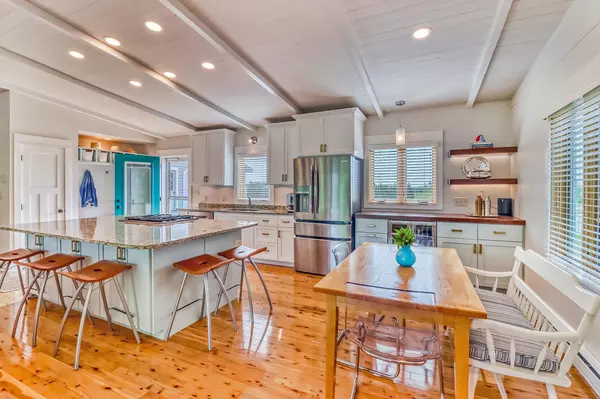 Detroit Lakes, MN 56501,2284 Long Lake RD