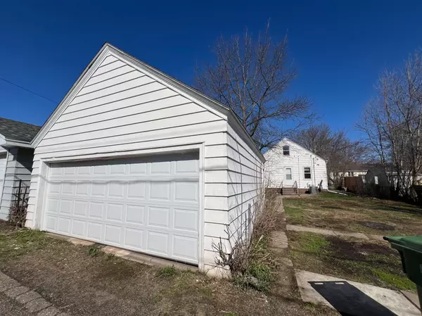 Hibbing, MN 55746,2619 2nd Ave W