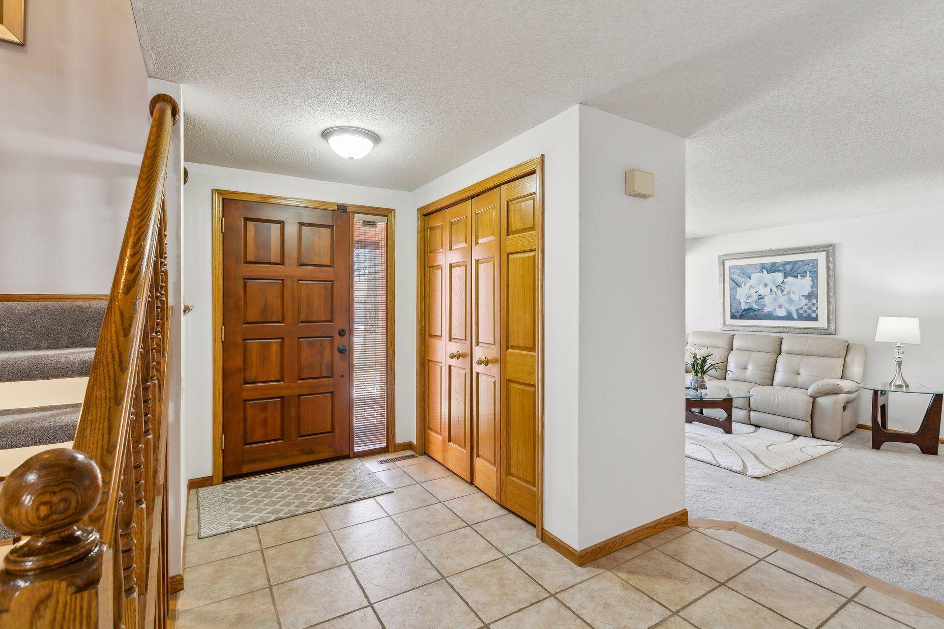 Shoreview, MN 55126,5929 Oxford ST N