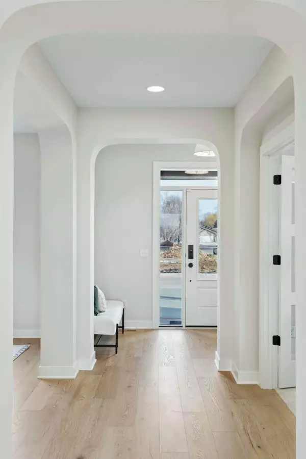 Chaska, MN 55318,6552 Timber Arch DR