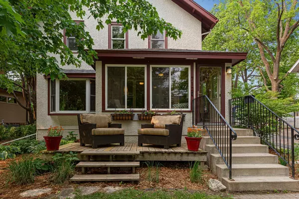 Northfield, MN 55057,712 Saint Olaf AVE