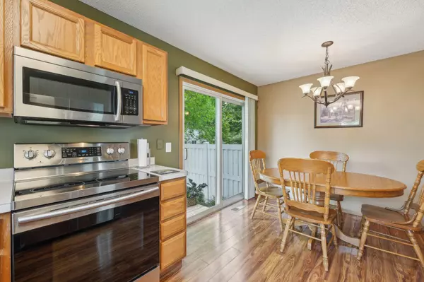 Chanhassen, MN 55317,2961 Village CT