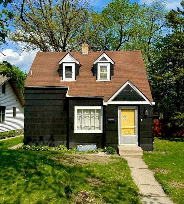 310 Saint Paul AVE S, Thief River Falls, MN 56701
