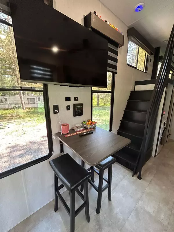 Jackson Twp, WI 54893,4381 Skylight TER