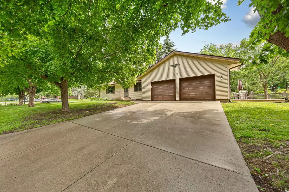 Waseca, MN 56093,1024 4th AVE SE