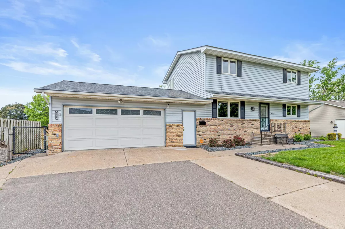 Fridley, MN 55421,4644 2nd ST NE