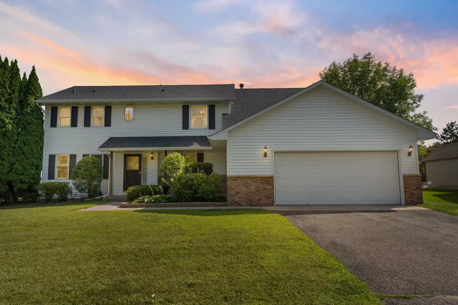 2656 Richard DR, White Bear Twp, MN 55110