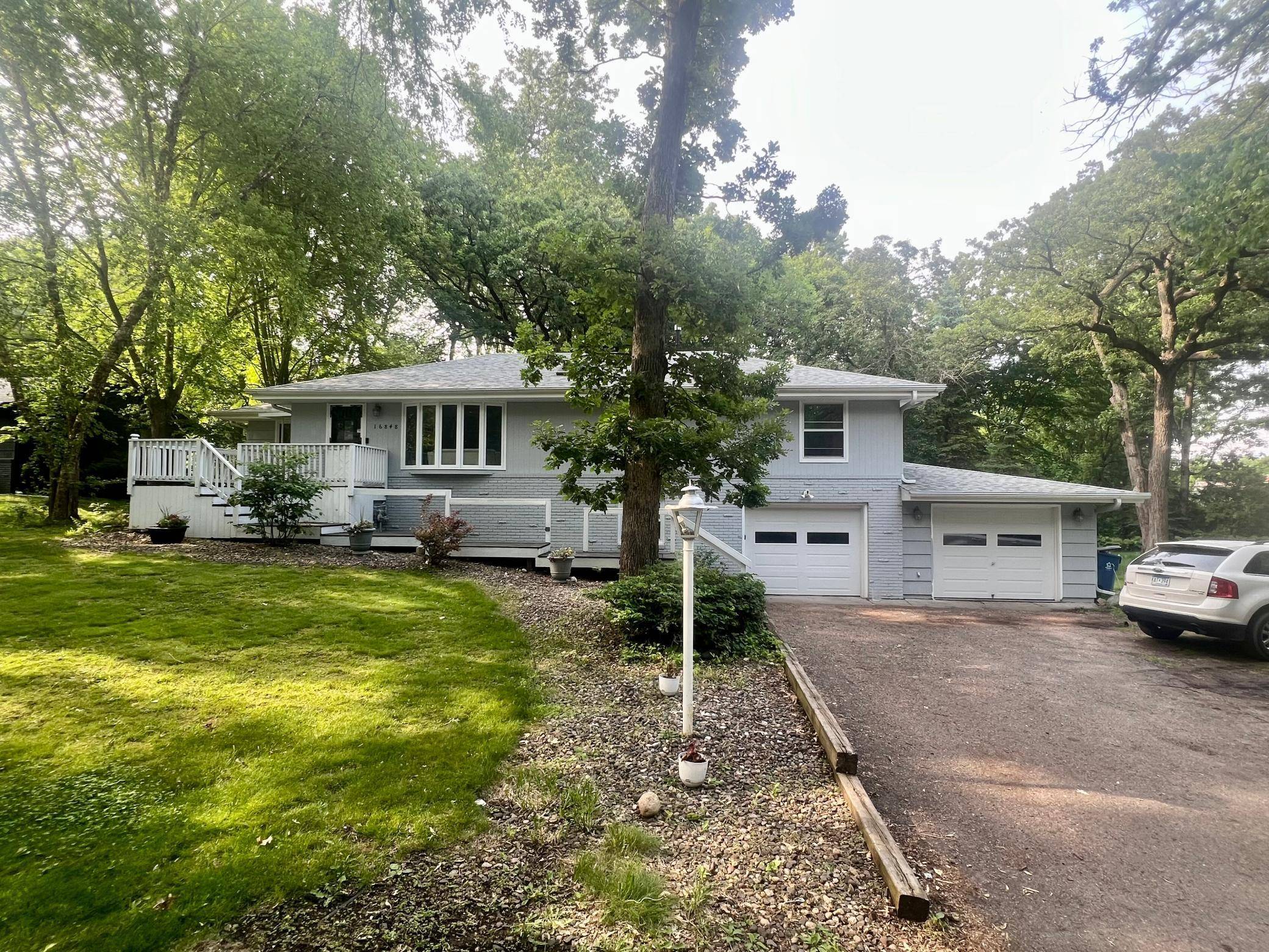16848 Patricia LN, Minnetonka, MN 55345