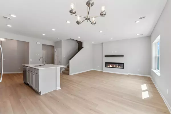 Minnetrista, MN 55331,4773 Junegrass LN