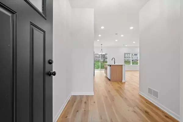 Rogers, MN 55374,13621 Busch LN