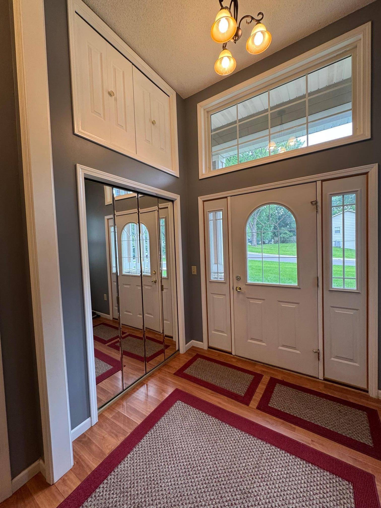 Golden Valley, MN 55427,8000 Winnetka Heights DR