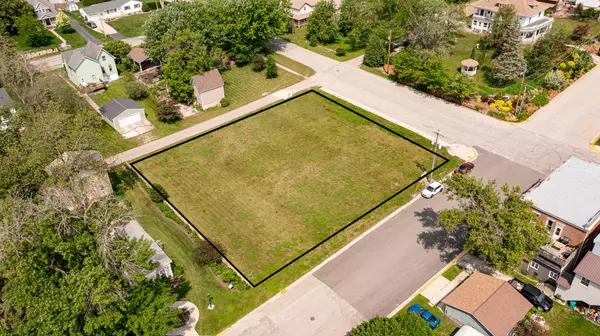 421 Clay ST, Mantorville, MN 55955