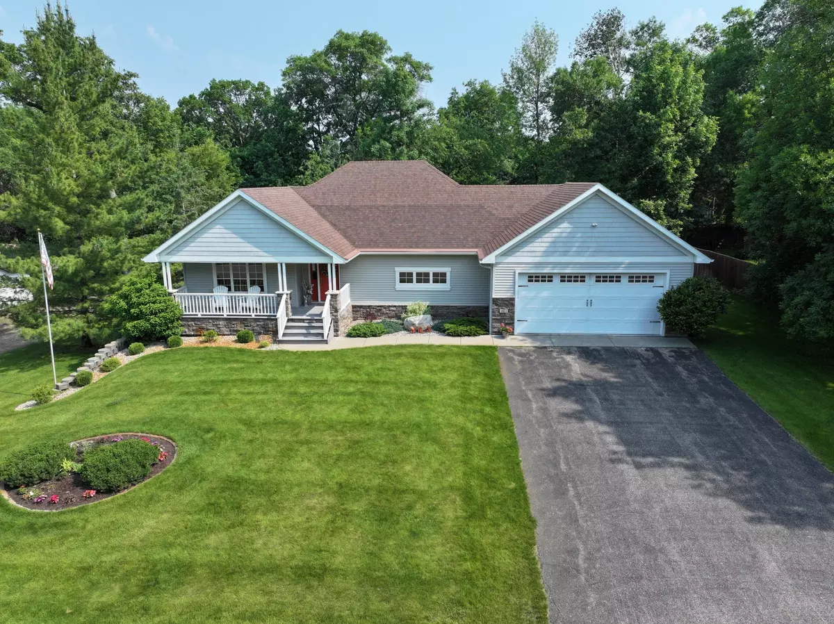 Alexandria, MN 56308,1811 Wildflower LN NE