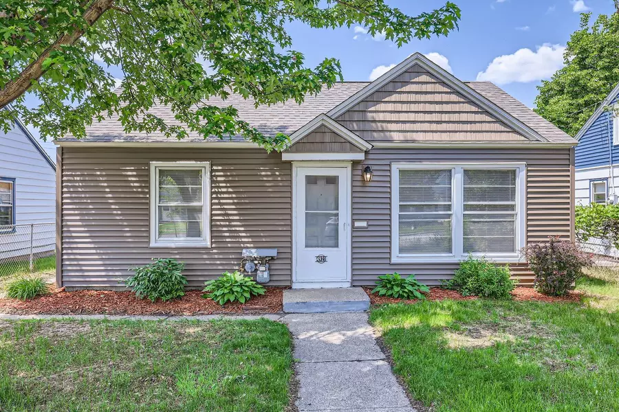 4921 Fremont AVE N, Minneapolis, MN 55430