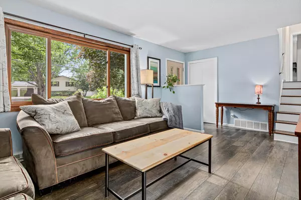 Monticello, MN 55362,1517 W River ST