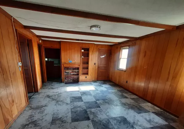 Saint James, MN 56081,807 Weston AVE