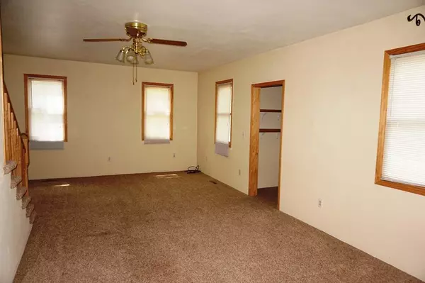 Eau Claire, WI 54703,845 Plum ST