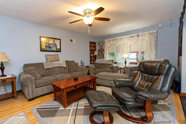 Parkers Prairie, MN 56361,118 N Douglas AVE