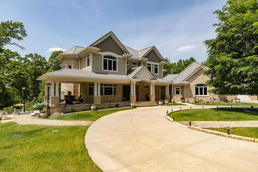 5790 Jasmine LN SW, Rochester, MN 55902