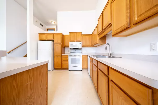 Lakeville, MN 55044,20153 Homefire WAY