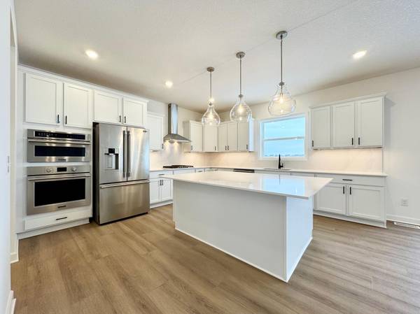 9901 49th ST NE, Saint Michael, MN 55376