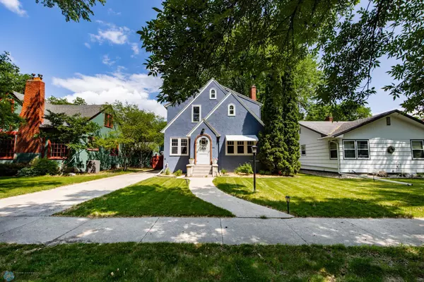 Fargo, ND 58102,1345 4th ST N