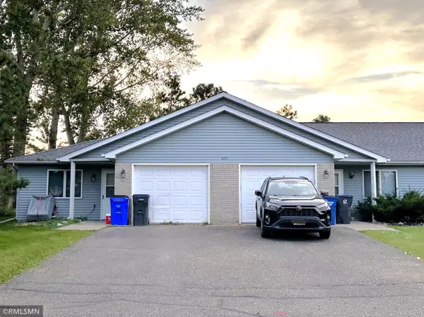 855 Highview DR ##A, New Richmond, WI 54017