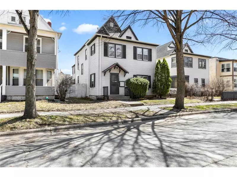 2813 Garfield AVE, Minneapolis, MN 55408