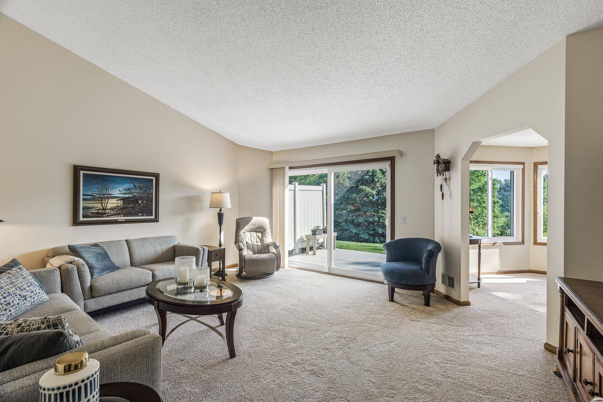Woodbury, MN 55125,7582 Ojibway Park Bay
