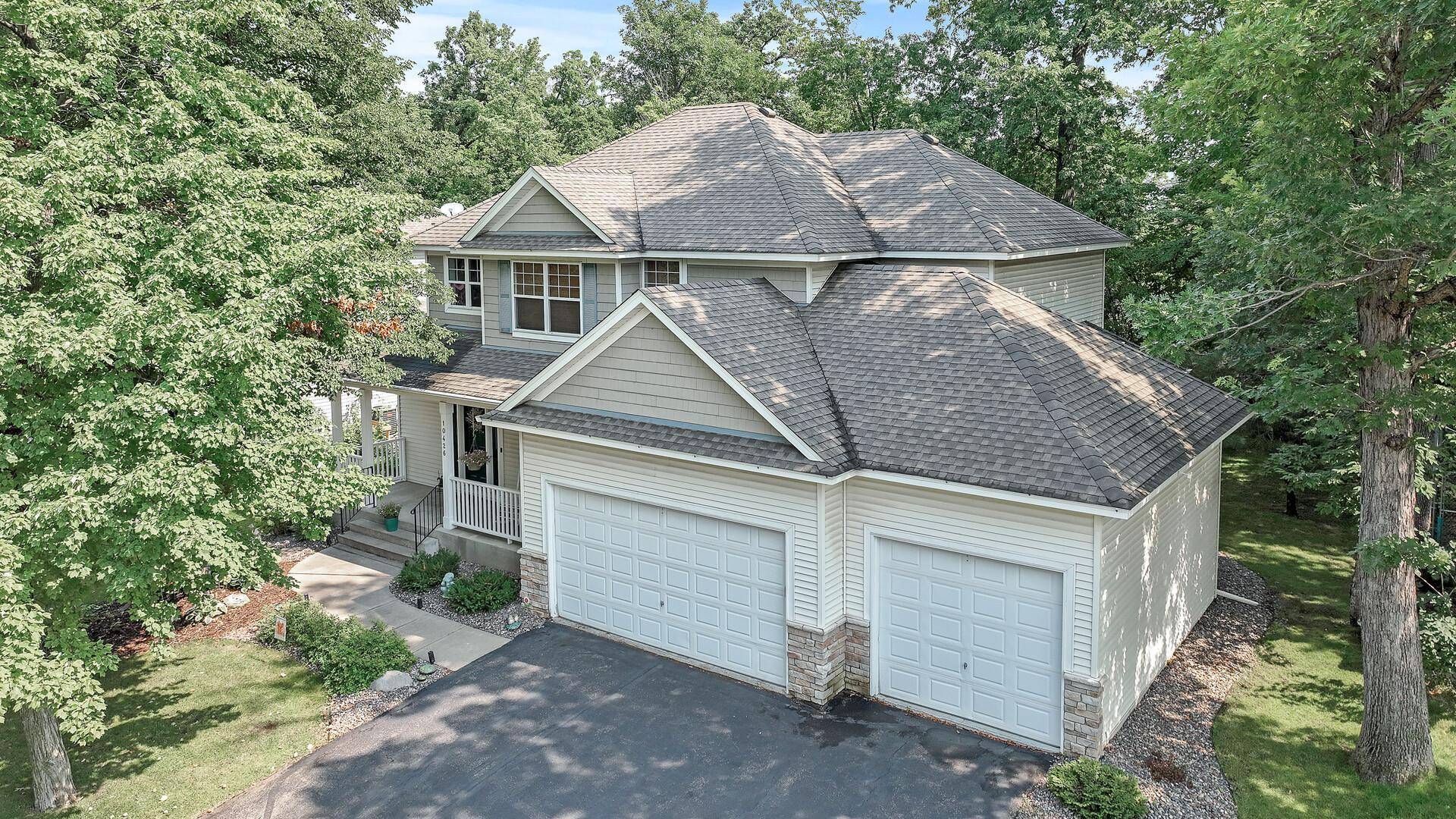 Champlin, MN 55316,10426 Hidden Oaks LN N