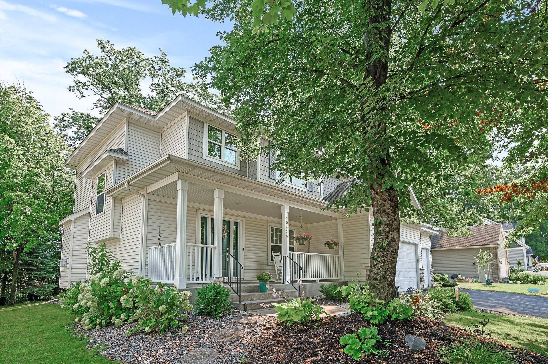 Champlin, MN 55316,10426 Hidden Oaks LN N