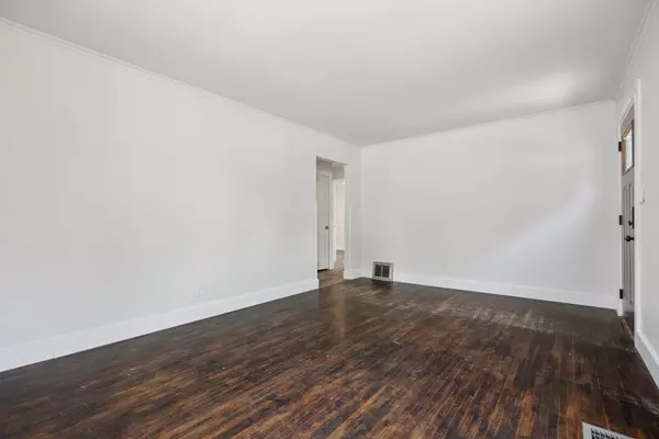 Brooklyn Center, MN 55430,5626 Knox AVE N