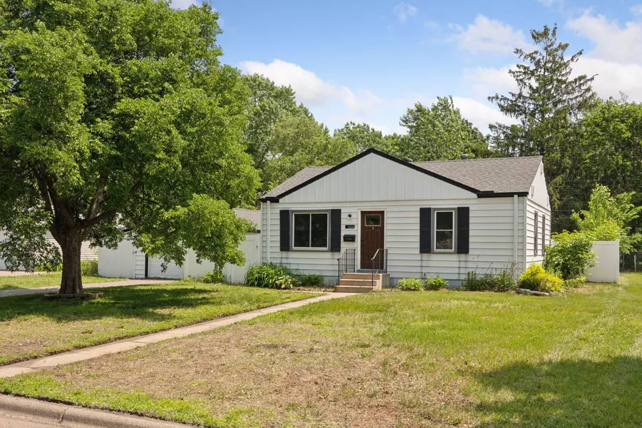 5626 Knox AVE N, Brooklyn Center, MN 55430