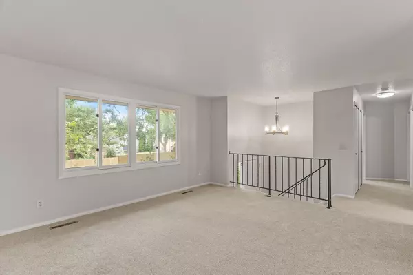 Brooklyn Park, MN 55445,6716 83rd AVE N