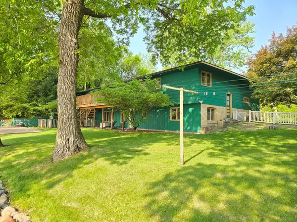 Avon, MN 56310,820 Chinook AVE SW