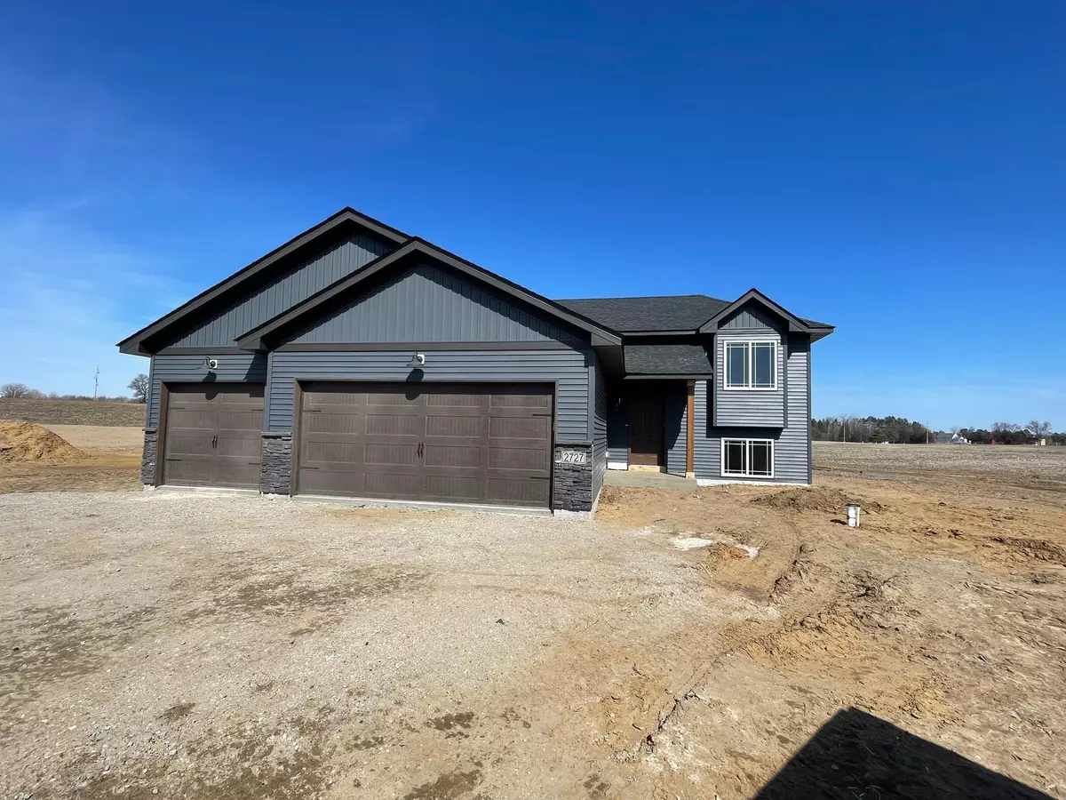 Cambridge, MN 55008,32755 Naples ST NE