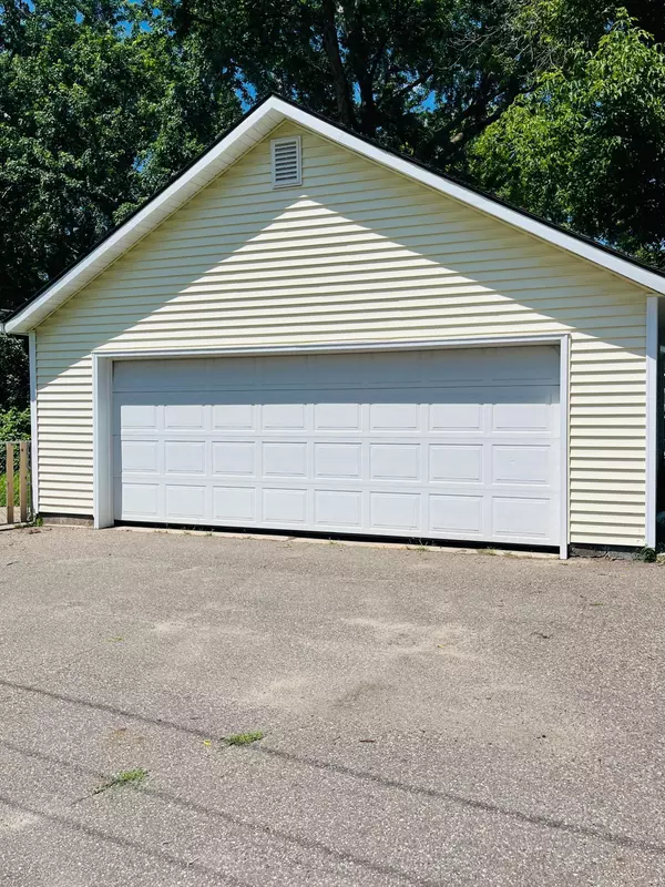 Saint Cloud, MN 56304,1116 Kilian BLVD SE