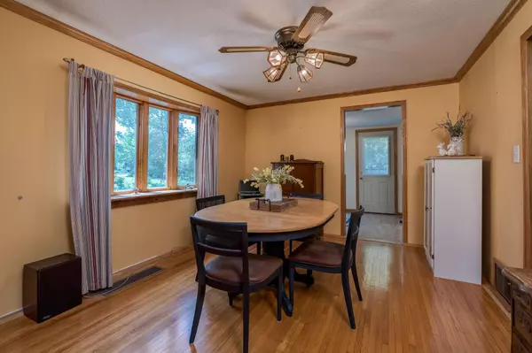 Mankato, MN 56001,242 Skyview LN