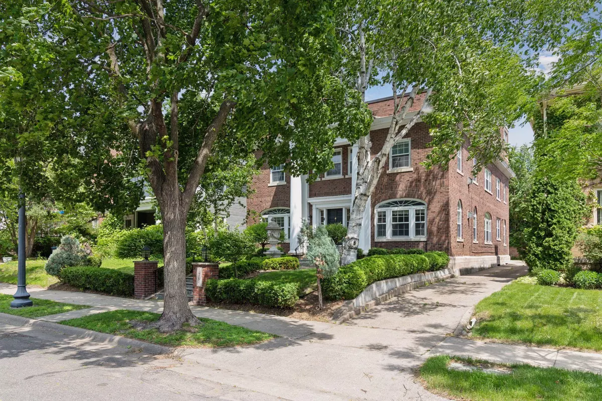 Minneapolis, MN 55403,1785 Dupont AVE S #Main Floor