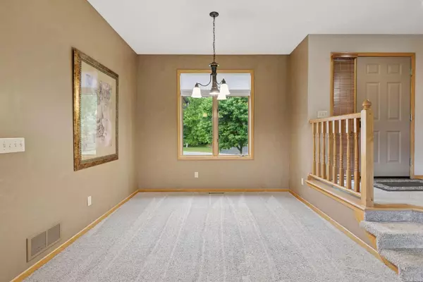 Lakeville, MN 55044,20886 Jenkins WAY